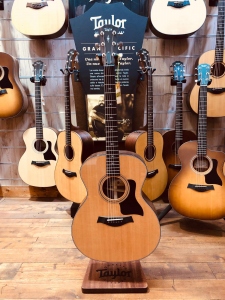 Taylor 314 V-Class Chitarra Acustica