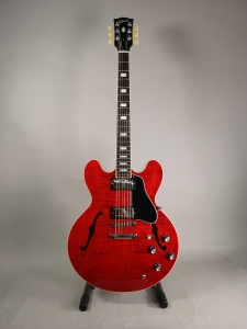 Gibson ES-335 Figured Sixties Cherry