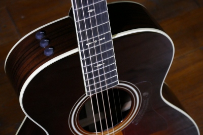 TAYLOR 712E 12 FRET TOBACCO SUNBURST