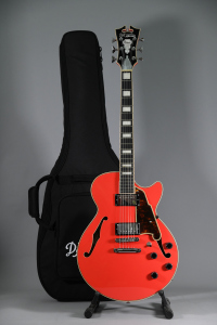 D'Angelico PREMIER SS (with stopbar tailpiece) FIESTA RED