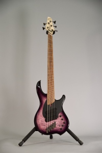 Dingwall Combustion, 5-string, 3 pickups, Pau Ferro, Ultra Violet