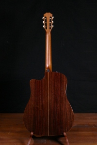 TAYLOR 710CE LUTZ SPRUCE TOP