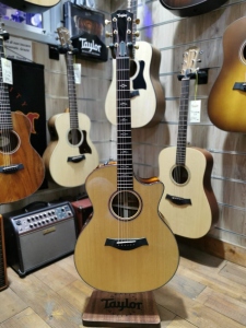 Taylor Custom Ga-Ce Koa Limited Chitarra Acustica Elettrificata