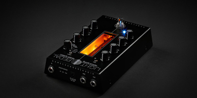 Gamechanger Light Pedal Effetto Riverbero a Molla a Sensori Ottici