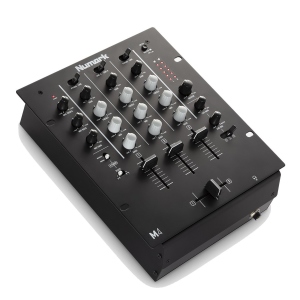 Numark M4 Mixer Dj Black Rack Mount 11,4'