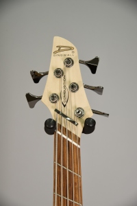 Dingwall Combustion, 5-string, 3 pickups, Pau Ferro, Ultra Violet
