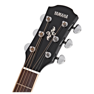 Yamaha apx600 Electro Acoustic Guitar black