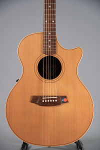 Cole Clark Angel 2 Grand Auditorium Cutway Elettrificata Serie An2