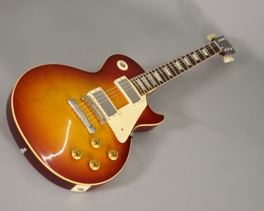 GIBSON CUSTOM 1958 LES PAUL TRUE HISTORIC VINTAGE CHERRY SUNBURST