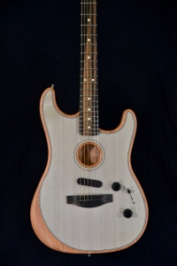Fender American Acoustasonic Stratocaster Transparent Sonic Blue
