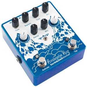 Earthquaker Avalanche Run V2 Delay Reverb