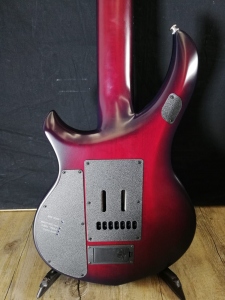 Musicman Maj617 Majesty Royal Red
