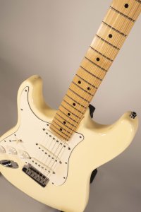 Fender Stratocaster Amer.Std Mancina vintage white usata