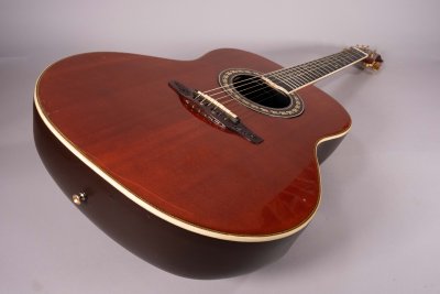 OVATION 1657 DEL 1978 USATA