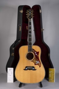GIBSON DOVE IN FLYGHT USATA