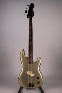 fender precision usato
