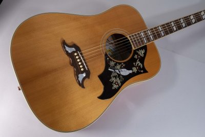 GIBSON 1960s DOVE NATURAL USATA