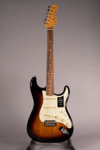Fender Vintera 60S Stratocaster Pau Ferro 3 Color Sunburst