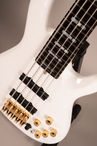 Yamaha BBNE2 White Nathan East Signature
