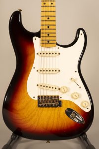 Fender Custom Shop Limited Ed 1956 Stratocaster Journeyman Relic 3Color Sunburst
