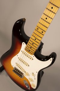 Fender Custom Shop Limited Ed 1956 Stratocaster Journeyman Relic 3Color Sunburst