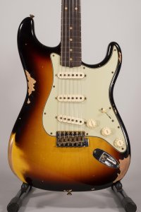 Fender Custom Shop 1960 Stratocaster Heavy Relic Faded Aged 3Tone Sunburst
