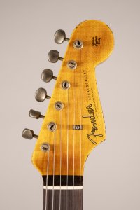 Fender Custom Shop 1960 Stratocaster Heavy Relic Faded Aged 3Tone Sunburst