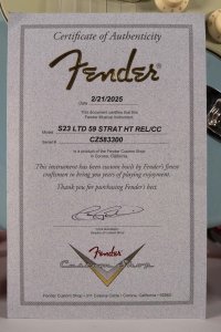 Fender Custom Shop Ltd 59' Stratocaster Hardtail Relic Aged Daphne Blue