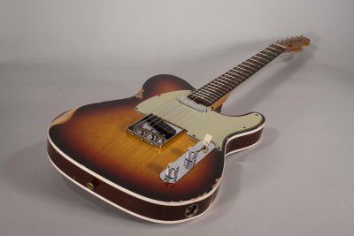 Fender Custom Shop Limited Edition 1960 Telecaster Relic 3-Color Sunburst