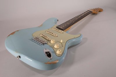 Fender Custom Shop Ltd 59' Stratocaster Hardtail Relic Aged Daphne Blue
