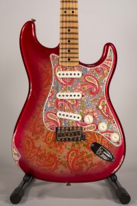 Fender Custom Shop Limited Edition 1968 Stratocaster Relic Pink Paisley