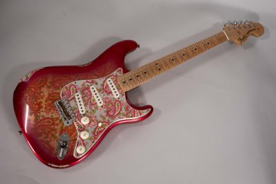 Fender Custom Shop Limited Edition 1968 Stratocaster Relic Pink Paisley