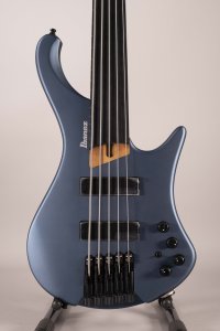 Ibanez EHB1005FAOM Basso Elettrico 5 Corde Artic Ocean Matte