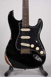 Fender Custom Shop Limited Edition Stratocaster Dual-Mag II Relic Aged Black