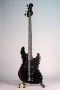 Fender Ltd Hybrid II Jazz Bass RW Noir Black