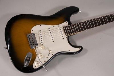 Fender Strato Amer.Deluxe Sunb Usata