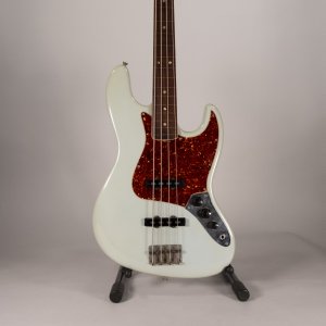 FENDER JAZZ 1966 FRETLESS REFINISH USATO