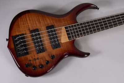 MARCUS MILLER M7 USATO