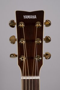 Yamaha Ll6Are Folk  Guitar (with case)