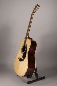 Yamaha Ll6Are Folk  Guitar (with case)