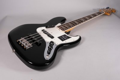 Fender Vintera III Early 70 Jazz Bass Rw Black