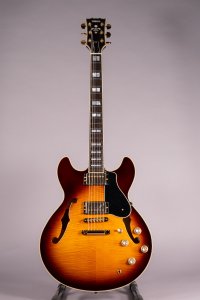 Yamaha Sa2200 Brown Sunburst con Custodia