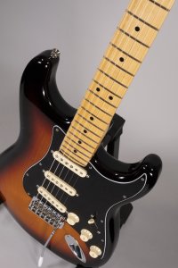 FENDER STRATOCASTER 2021