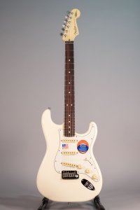 FENDER JEFF BECK STRATOCASTER OLYMPIC WHITE
