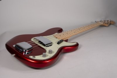 Fender Custom Shop 69 Precision Bass Candy Apple Red