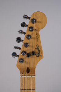 FENDER STRATO JAP '87 USATA