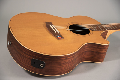 Cole Clark Angel 2 Grand Auditorium Cutway Elettrificata Serie An2