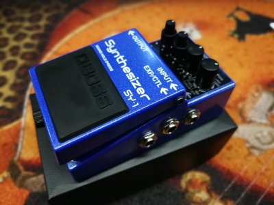 Boss Sy-1 Synthesizer