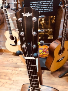 Taylor 110E Walnut Sitka  Dreadnought Electro Acoustic Guitar