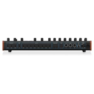 Behringer BMX Drum Machine 8 Voci